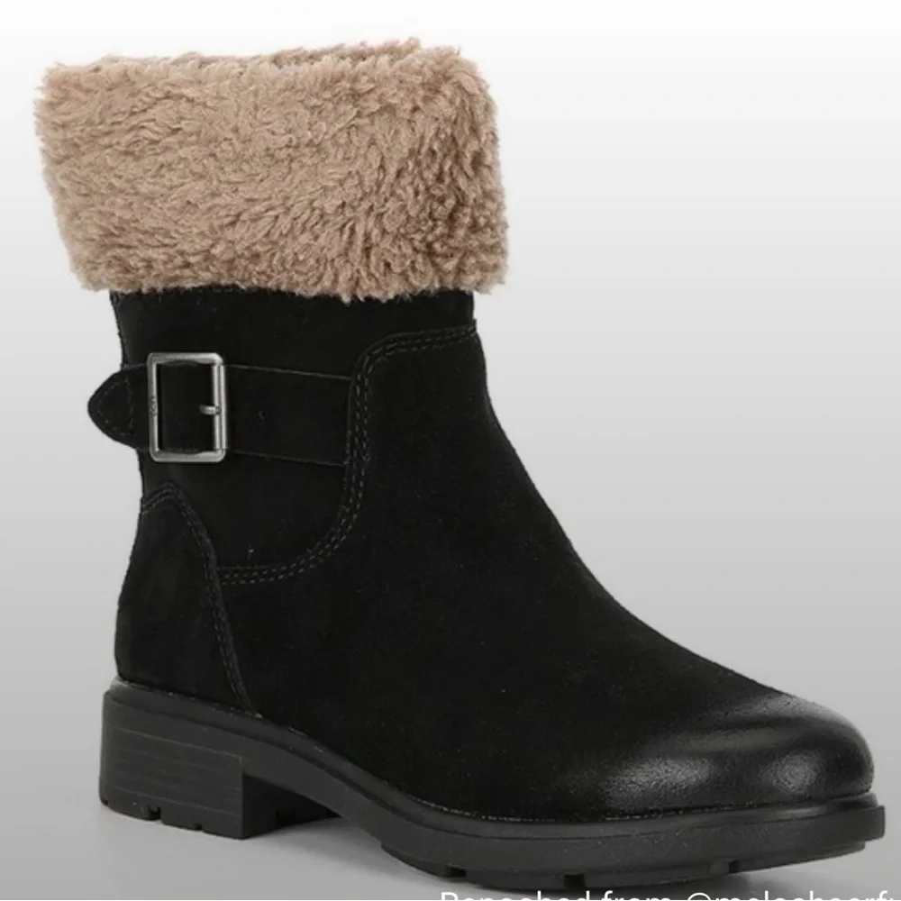 Best for the season! Ugg Harrison Cuff boot in black sz 6.5 super warm
